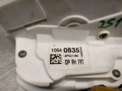 Replacement front right door lock for MG MG HS (AS23) 1.5 T (SAS23) OEM IAM reference 10640635 