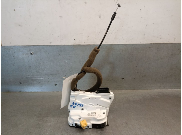 Replacement front left door lock for MG MG HS (AS23) 1.5 T (SAS23) OEM IAM reference 10640634 
