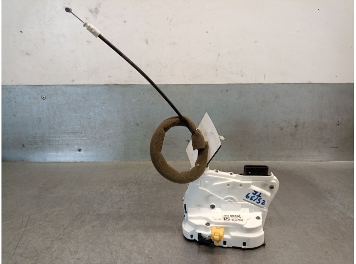 Replacement of left rear door lock for MG MG HS (AS23) 1.5 T (SAS23) OEM IAM reference 10640636 