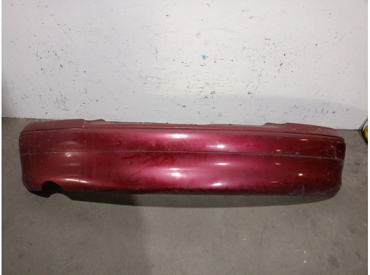 Recambio de paragolpes trasero para renault megane i coach (da0/1_) 1.4 16v (da0d, da1h, da0w, da10) referencia OEM IAM 77013679