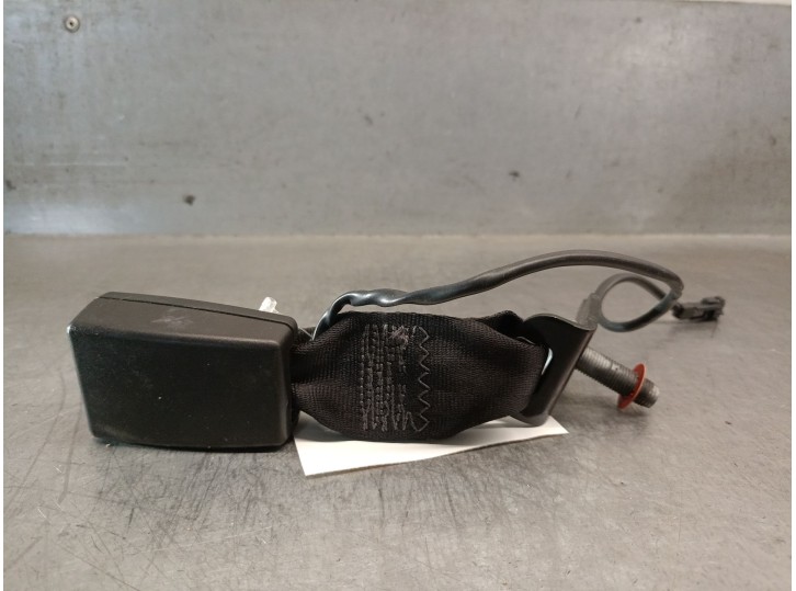 Replacement rear left seatbelt buckle for MG MG HS (AS23) 1.5 T (SAS23) OEM IAM reference 10039192 