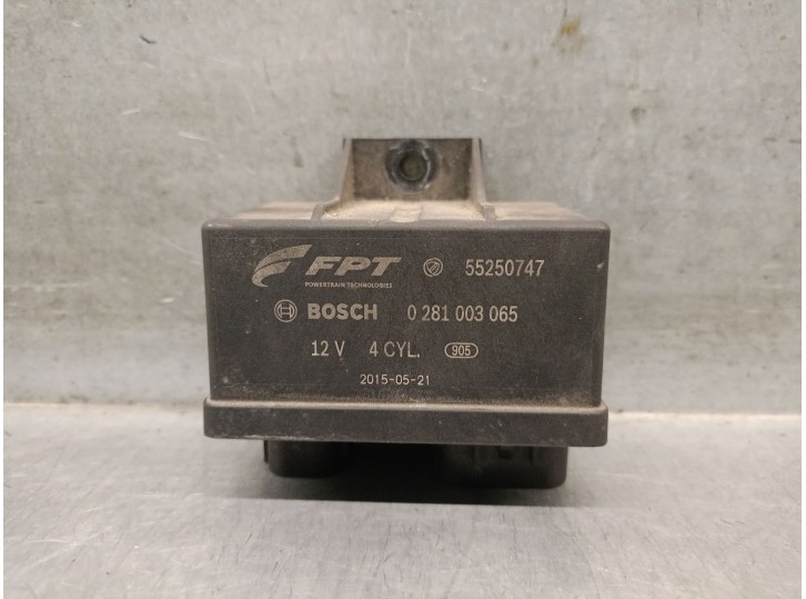 Recambio de caja precalentamiento para jeep renegade suv (bu, b1, bv) 1.6 crd referencia OEM IAM 55250747 55250747 0281003065