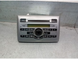 Recambio de sistema audio / radio cd para fiat stilo (192_) 1.9 d multijet referencia OEM IAM 735420722 735420722 