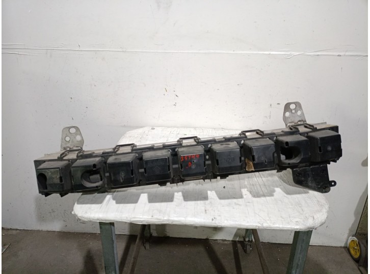 Recambio de refuerzo paragolpes delantero para jeep renegade suv (bu, b1, bv) 1.6 crd referencia OEM IAM 68256176AA 68256176AA 