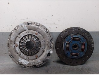 Recambio de kit embrague para kia stonic (yb) 1.0 t-gdi referencia OEM IAM 4130002900 26AC0 VALEO