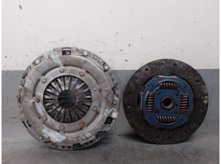 Recambio de kit embrague para kia stonic (yb) 1.0 t-gdi referencia OEM IAM 4130002900 26AC0 VALEO