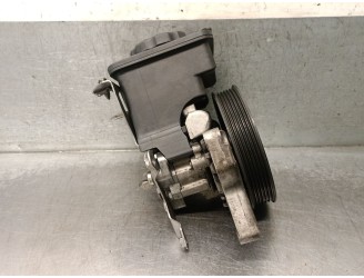 Recambio de bomba servodireccion para bmw x3 (e83) 2.0 d referencia OEM IAM 32413450766 32413450766 7692974548