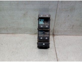 Recambio de mando elevalunas delantero izquierdo para kia sportage v (nq5) 1.6 t-gdi mhev referencia OEM IAM 93571R2300 93571R23