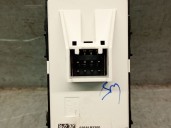 Recambio de mando elevalunas delantero derecho para kia sportage v (nq5) 1.6 t-gdi mhev referencia OEM IAM 93581R2200 93581R2200