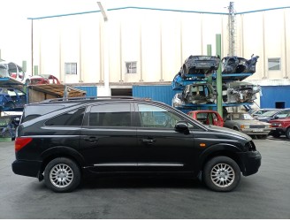 ssangyong rodius i del año 2013