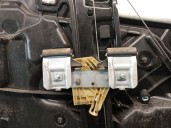 Replacement front right window regulator for Jeep Renegade SUV (BU, B1, BV) 1.6 CRD OEM IAM reference 00520154910 68268758AA C