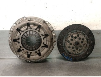 Recambio de kit embrague para nissan x-trail i (t30) 2.2 dci referencia OEM IAM 30210EQ010 30210EQ010 