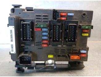 Recambio de caja reles / fusibles para peugeot 206 hatchback (2a/c) 1.4 hdi eco 70 referencia OEM IAM 9657608780 