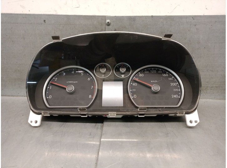 Recambio de cuadro instrumentos para hyundai i30 station wagon (fd) 1.6 referencia OEM IAM 940332R025 940332R025 