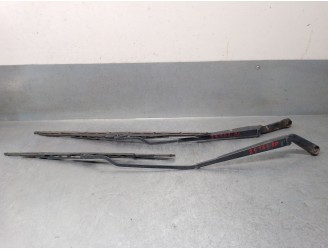 Recambio de brazo limpia delantero derecho para seat leon (1m1) 1.6 16 v referencia OEM IAM 1M1955410D 1M1955409 