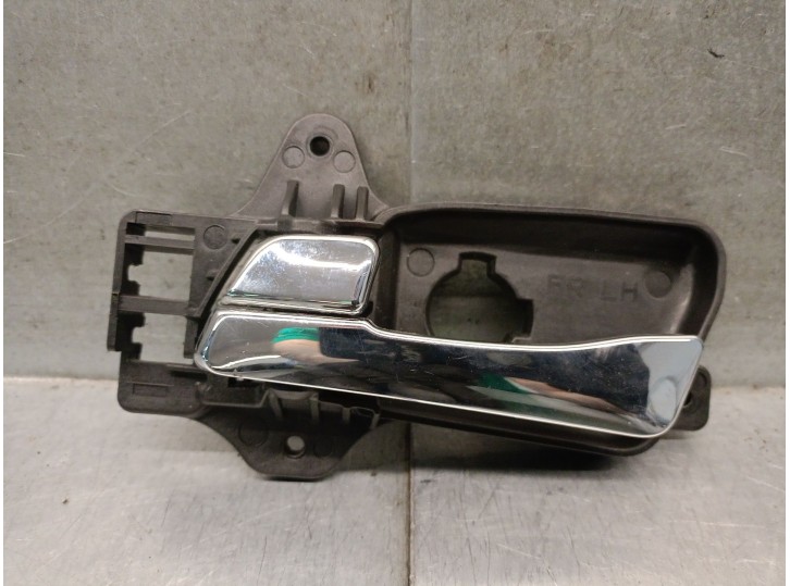 Recambio de maneta interior delantera izquierda para hyundai i30 station wagon (fd) 1.6 referencia OEM IAM 82613FD000 82613FD000