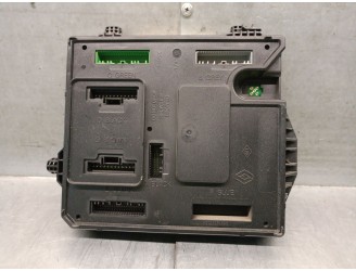 Recambio de caja reles / fusibles para renault scénic iii (jz0/1_) 1.5 dci referencia OEM IAM 284B17288R 284B17288R S180098501