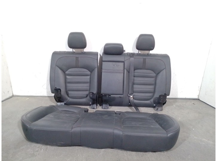 Recambio de asientos traseros para mg mg hs (as23) 1.5 t (sas23) referencia OEM IAM 15E4E 