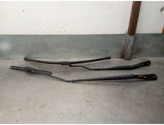 Recambio de brazo limpia delantero derecho para renault clio v (b7_) 1.0 tce 100 (b7mt) referencia OEM IAM 288865010R 