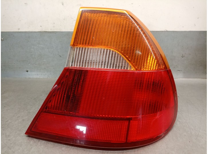 Recambio de piloto trasero derecho para chrysler 300m (lr) 2.7 v6 24v referencia OEM IAM 4780052AI 4780052AI 