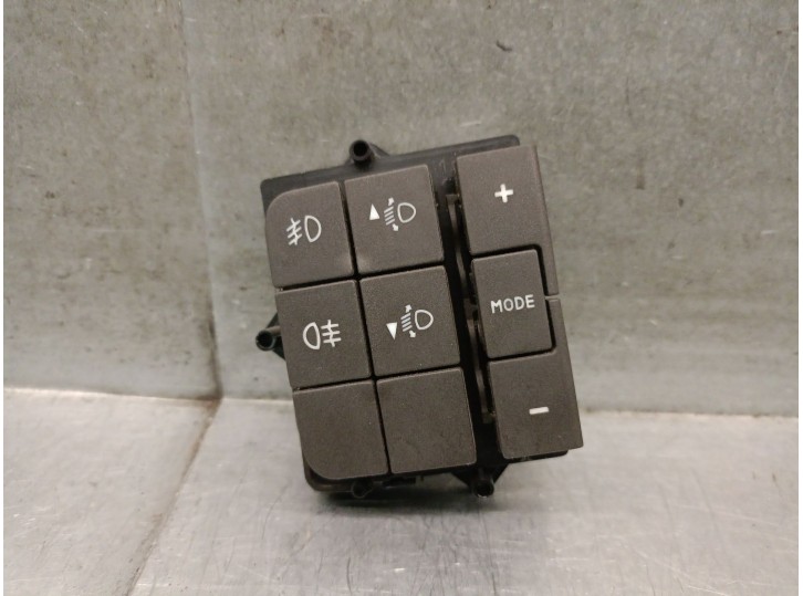 Recambio de mando luces salpicadero para lancia musa (350_) 1.3 d multijet (350.axm11, 350.axm1a, 350.axi1a) referencia OEM IAM 