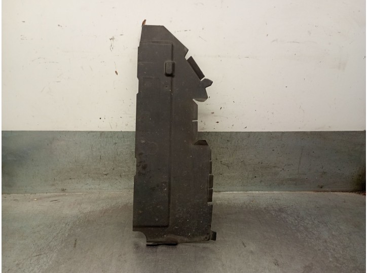 Recambio de calandra delantera de radiador para peugeot 307 (3a/c) 1.6 hdi referencia OEM IAM 9653433780 7104Z1 