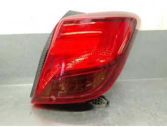 Recambio de piloto trasero derecho para toyota yaris (_p13_) 1.0 (ksp130_) referencia OEM IAM 815510D600 815510D600 