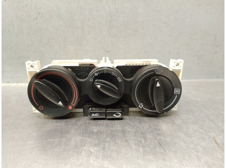Recambio de mando calefaccion / aire acondicionado para seat leon (1m1) 1.6 16 v referencia OEM IAM 1M0819045A 1M0819045A 