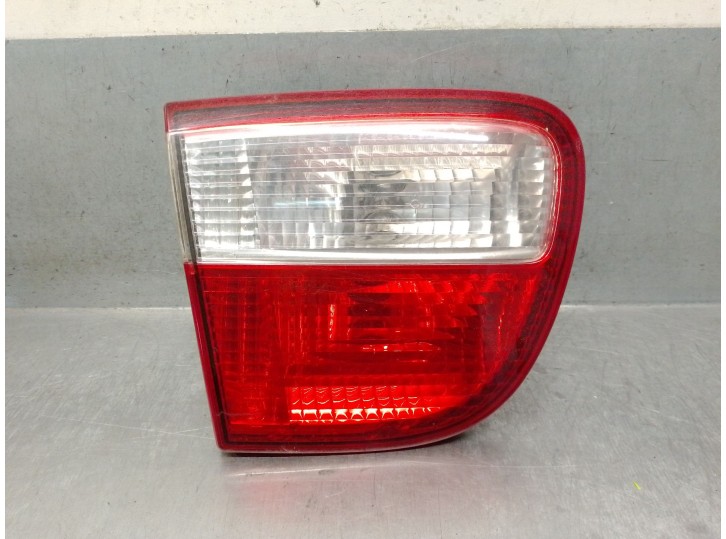 Replacement right tailgate rear light for Seat Leon (1M1) 1.6 16V OEM IAM reference 1M6945091B 1M6945091B 