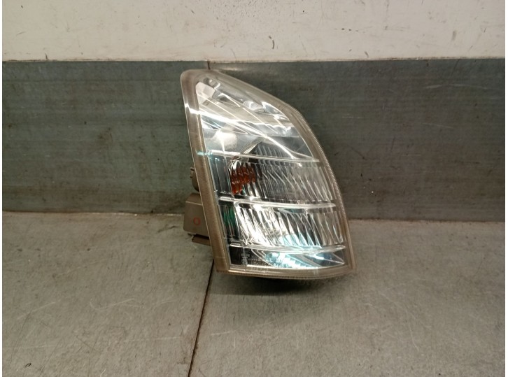 Recambio de piloto delantero derecho para nissan x-trail i (t30) 2.2 dci referencia OEM IAM 261308H700 261308H700 