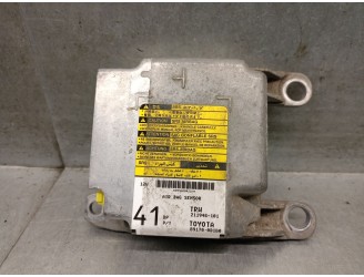 Recambio de centralita airbag para toyota yaris (_p9_) 1.3 vvt-i (scp90_) referencia OEM IAM 891700D180 891700D180 211946101