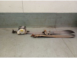 Recambio de cinturon seguridad delantero derecho para nissan pick up (d22) 2.5 td 4wd referencia OEM IAM 868442S620 868442S620 