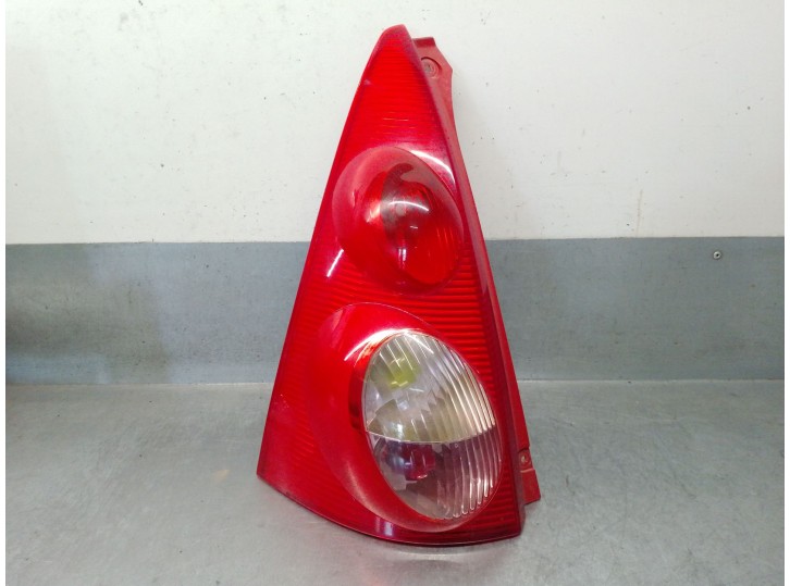 Recambio de piloto trasero izquierdo para peugeot 107 (pm_, pn_) 1.0 referencia OEM IAM 6350X6 6350X6 