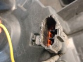 Recambio de faro derecho para ssangyong rodius i 2.7 xdi referencia OEM IAM 8310221305 8310221305 