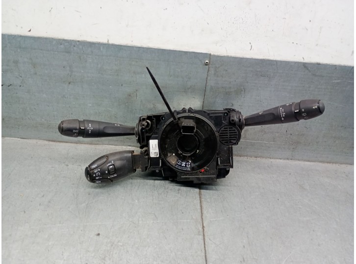 Recambio de mando luces para citroën c3 iii (sx) 1.2 vti 82 referencia OEM IAM 98262556ZD 