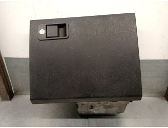 Recambio de guantera para peugeot 205 ii (20a/c) 1.8 td referencia OEM IAM 8233A5 8233A5 