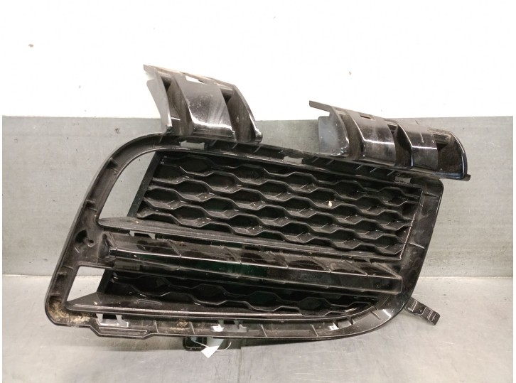Replacement left bumper grille for Jaguar XE (X760) 2.0 D OEM IAM reference GX738B290AA T4N5788 