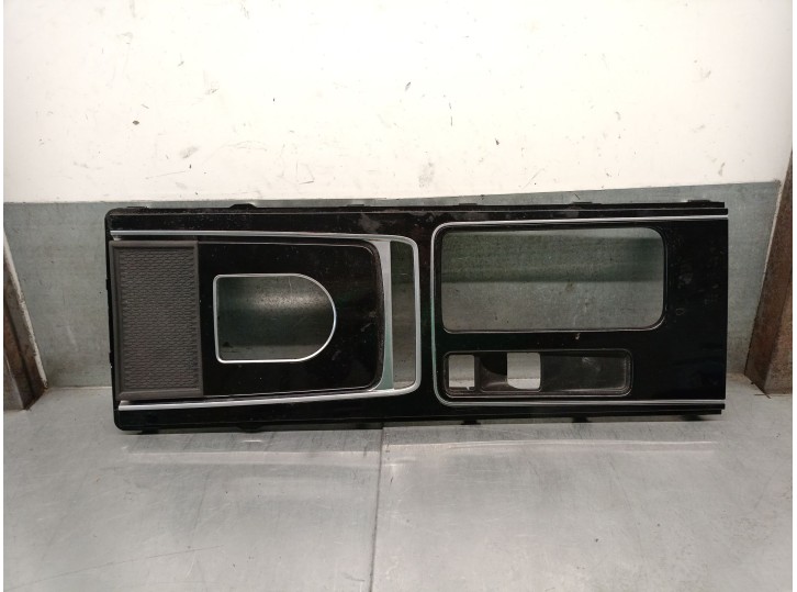 Recambio de embellecedor para jaguar xe (x760) 2.0 d referencia OEM IAM GX63044E04A T2H23426 