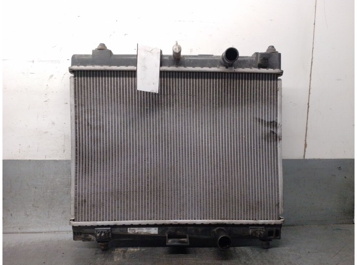 Recambio de radiador agua para toyota yaris (_p9_) 1.3 vvt-i (scp90_) referencia OEM IAM 164000Q040 164000Q040 