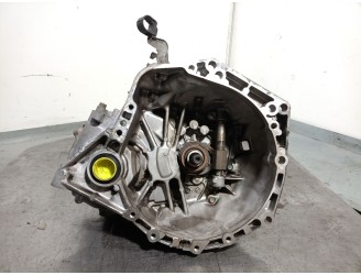 Recambio de caja cambios para toyota yaris (_p9_) 1.3 vvt-i (scp90_) referencia OEM IAM 60305639 3030052420 