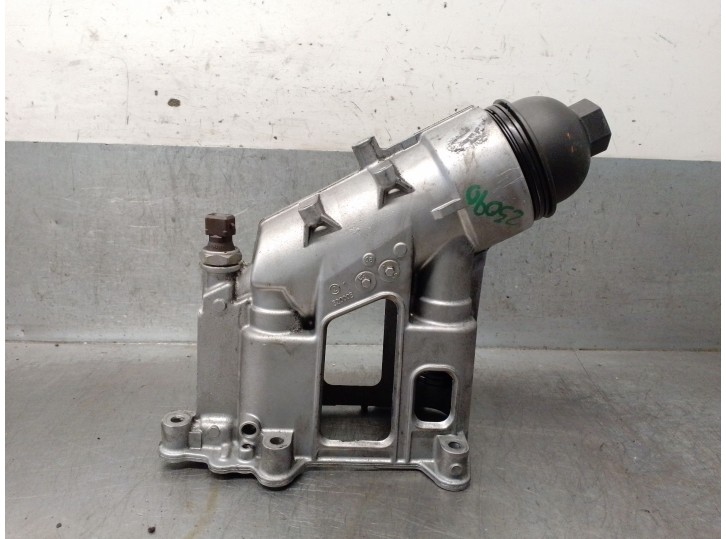 Recambio de soporte filtro aceite para bmw x3 (e83) 2.0 sd referencia OEM IAM 11427797392 11427807799 