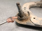 Recambio de brazo suspension superior delantero derecho para ford ranger (tke) 2.2 tdci 4x4 referencia OEM IAM 2278485 2278485 