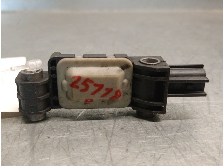 Recambio de sensor impacto para audi a3 descapotable (8p7) 1.6 tdi referencia OEM IAM 8J0959651 
