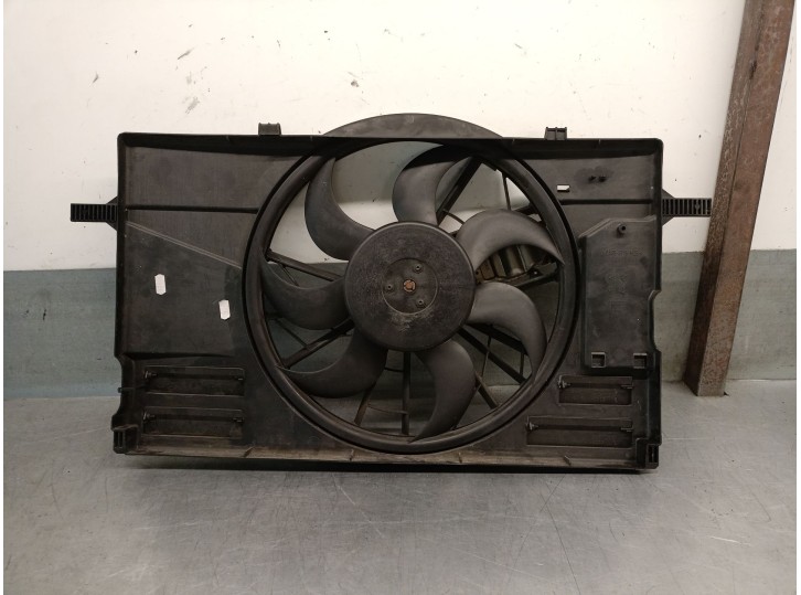 Recambio de electroventilador para volvo c30 (533) 2.4 i referencia OEM IAM 3M518C607GB 31261988 0130303829