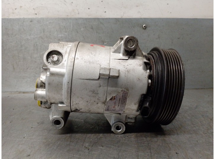 Recambio de compresor aire acondicionado para renault scénic ii (jm0/1_) 1.5 dci (jm1e, jm16) referencia OEM IAM 8200940837 8200