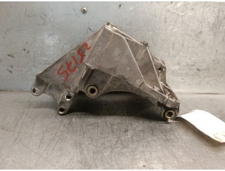 Recambio de soporte alternador para citroën xsara picasso (n68) 2.0 hdi referencia OEM IAM 96348183 5706E8 