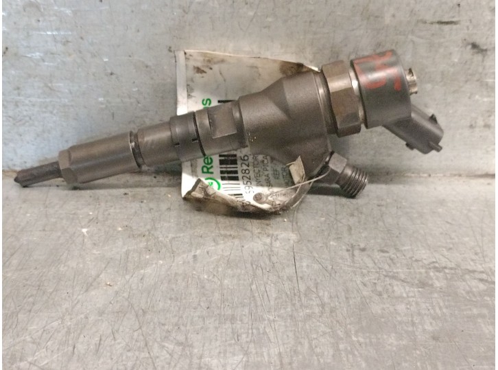 Recambio de inyector para citroën xsara picasso (n68) 2.0 hdi referencia OEM IAM 9637536080 9637536080 0445110044