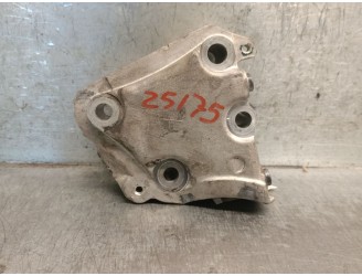 Recambio de soporte motor derecho para citroën xsara picasso (n68) 2.0 hdi referencia OEM IAM 9628311880 1807T6 