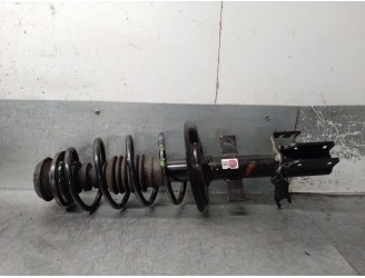 Recambio de amortiguador delantero izquierdo para dacia sandero iii 1.0 tce 90 eco-g referencia OEM IAM 543026804R 