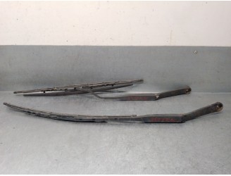 Recambio de brazo limpia delantero derecho para alfa romeo 156 sportwagon (932_) 1.9 jtd (932b2) referencia OEM IAM 60620824 606